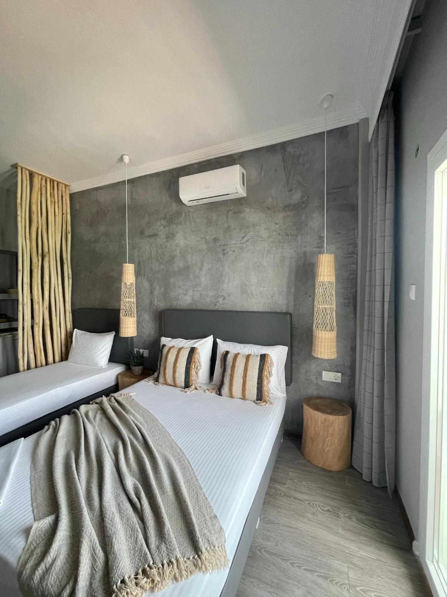 Xenios Hotel Pefkochori Eksteriør billede